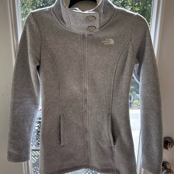 Women’s size Small Northface Jacket - Picture 2 of 6